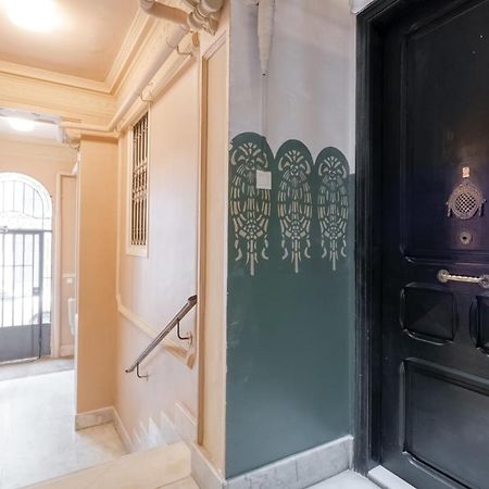 Sweet Inn - Lesseps Barcelona Ngoại thất bức ảnh