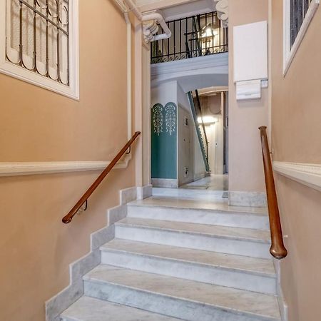 Sweet Inn - Lesseps Barcelona Ngoại thất bức ảnh