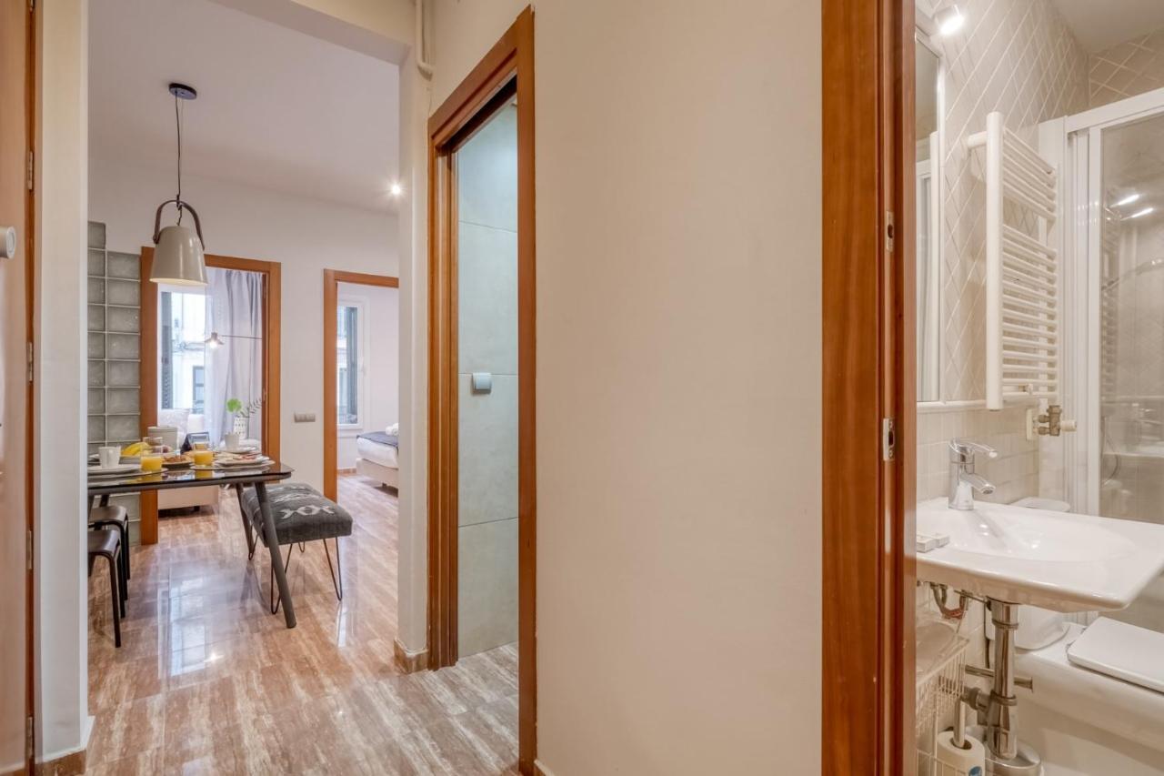 Sweet Inn - Lesseps Barcelona Ngoại thất bức ảnh
